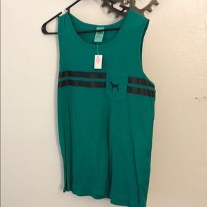 PINK sleeveless green tank